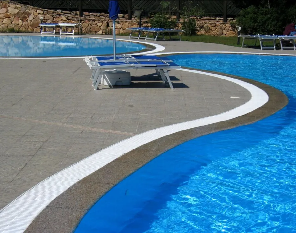 Lozano Pool Care