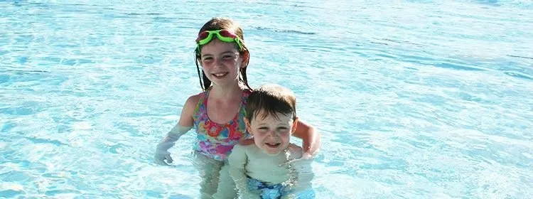 Moorea Pool Care